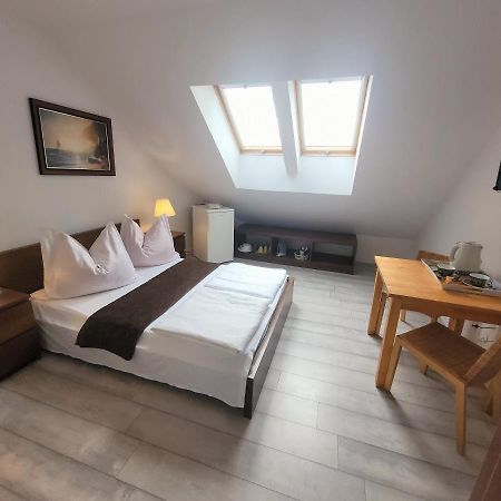 Iwona Pokoje Apartamenty Карвіа Екстер'єр фото