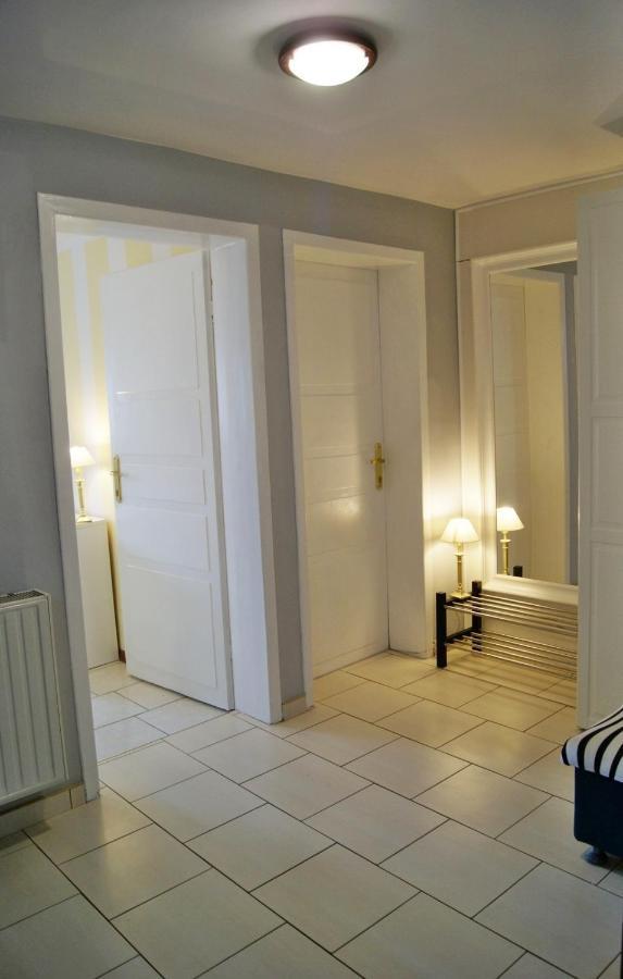 Iwona Pokoje Apartamenty Карвіа Екстер'єр фото