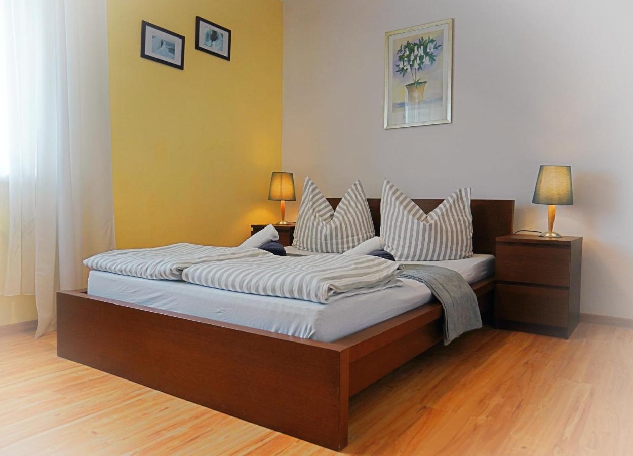 Iwona Pokoje Apartamenty Карвіа Екстер'єр фото