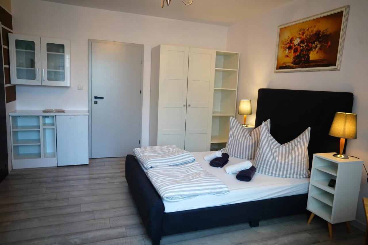 Iwona Pokoje Apartamenty Карвіа Екстер'єр фото