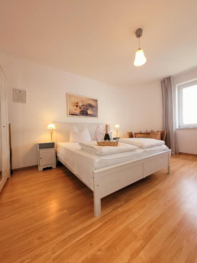 Iwona Pokoje Apartamenty Карвіа Екстер'єр фото