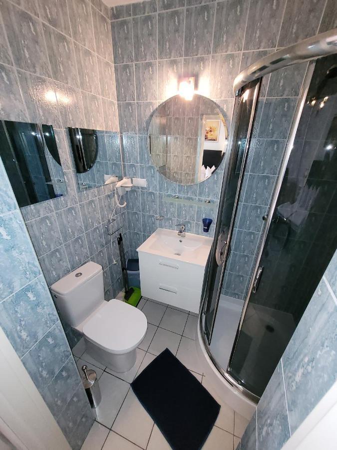 Iwona Pokoje Apartamenty Карвіа Екстер'єр фото