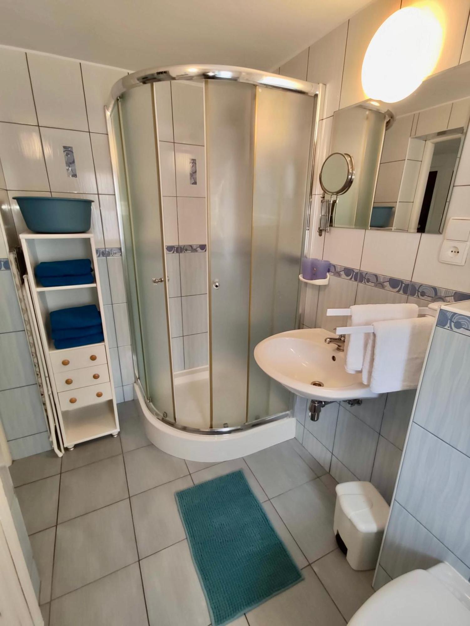 Iwona Pokoje Apartamenty Карвіа Номер фото